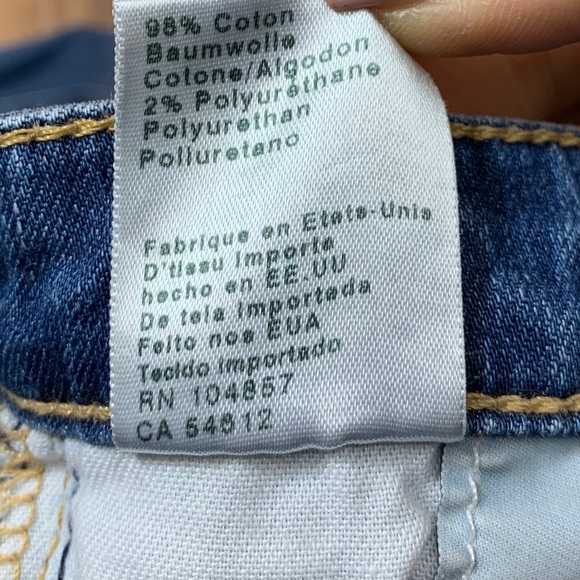 AG The Middi Ankle Distressed Raw Hem Jeans - Picture 13 of 16